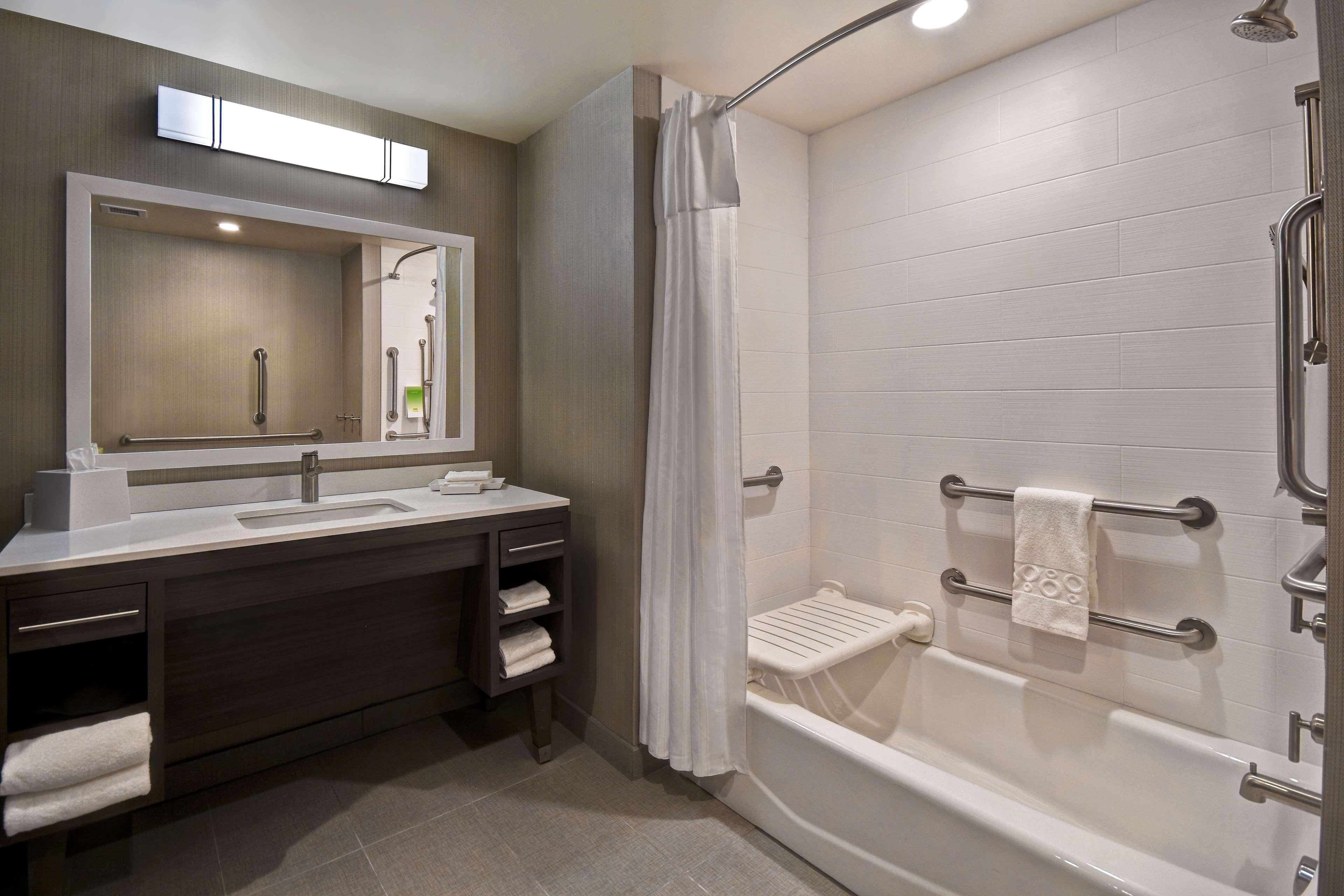 Home2 Suites By Hilton Bowling Green, Oh Eksteriør billede